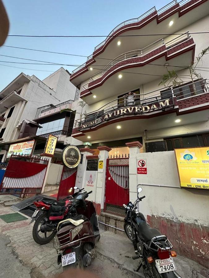 Hotel Aparajita Benares Buitenkant foto